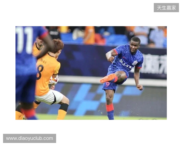 半场-上海申花0-0青岛海牛 拉唐头球造险牟鹏飞精彩三连扑