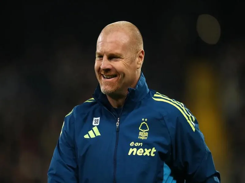 戴奇打趣回应热刺传闻：接替帅位可能性极低，我正要上节目